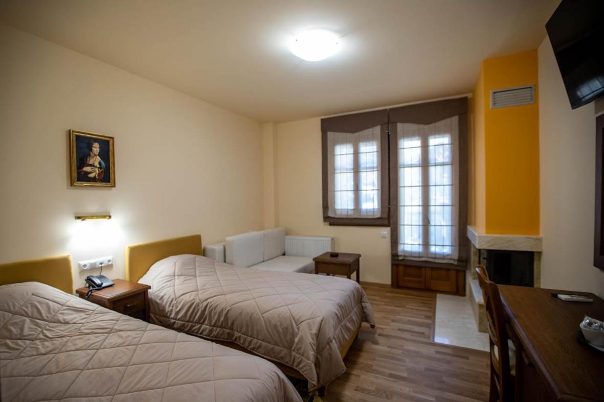 Rentinia Inn Rentina Экстерьер фото